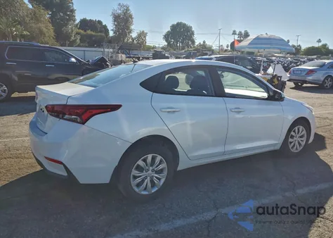 2020 Hyundai Accent Se z USA, uszkodzony, nr VIN 3KPC24A68LE120836